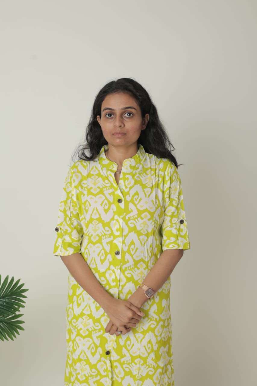 Woman in Yellow Printed Kurta