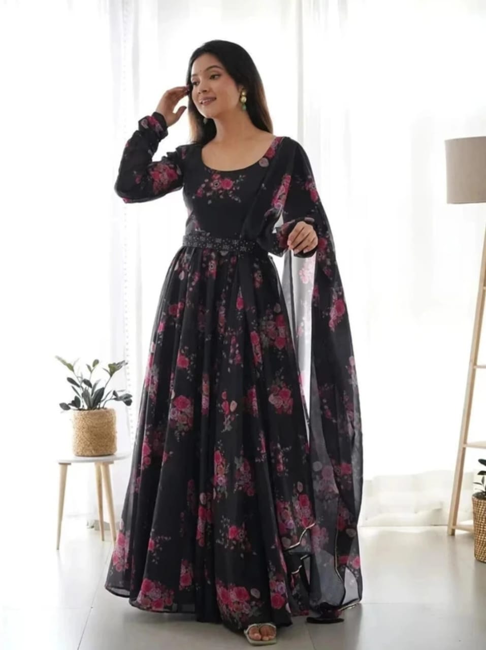 Black Color Floral Print Soft Organza Silk Kali Cut Anarkali Suit